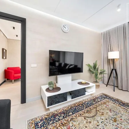 Top-floor 97m2 2br - Balcony - 2 Parking Spaces Apartment Reval
