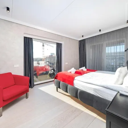 Apartment Top-floor 97m2 2br - Balcony - 2 Parking Spaces *