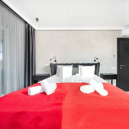 Top-floor 97m2 2br - Balcony - 2 Parking Spaces